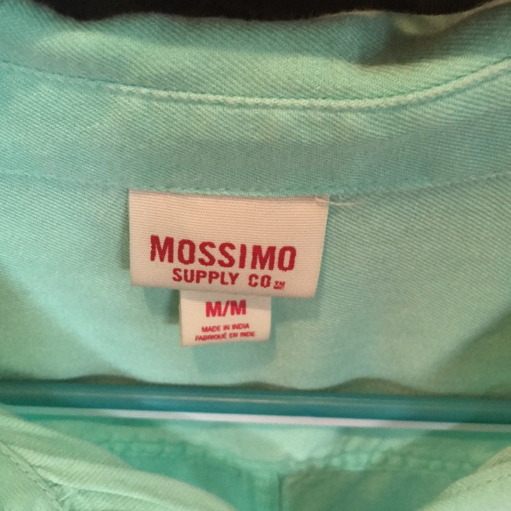 Button Up Mossimo Tank Top - Picture 2 of 3